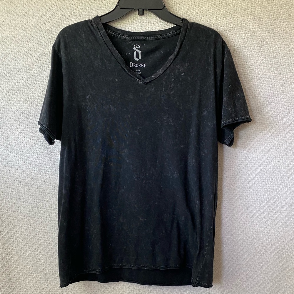 Decree Black Cotton V-Neck Tee- Men XL